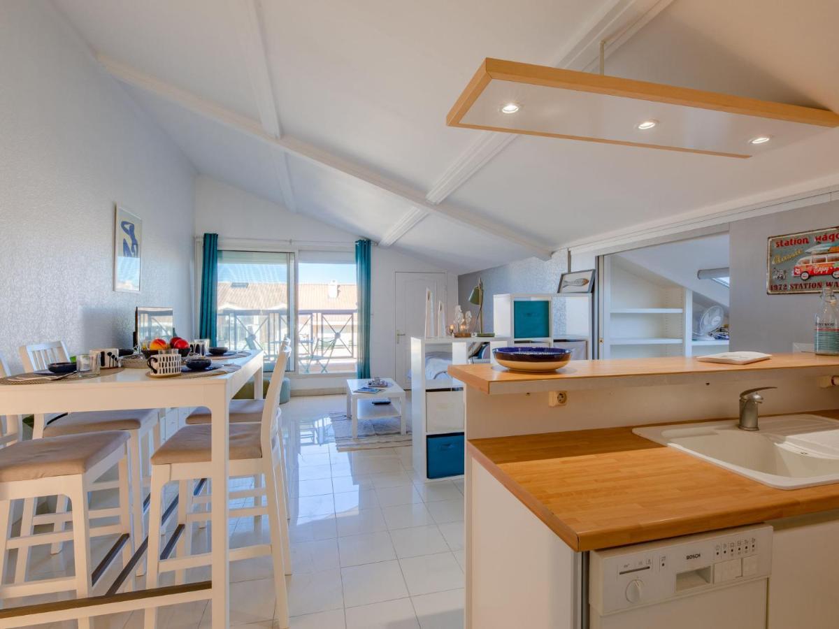 Appartement L'amiraute By Interhome Fréjus